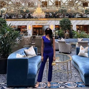 Cushnie Et Ochs
One-Shoulder Slim-Leg Jumpsuit, Indigo